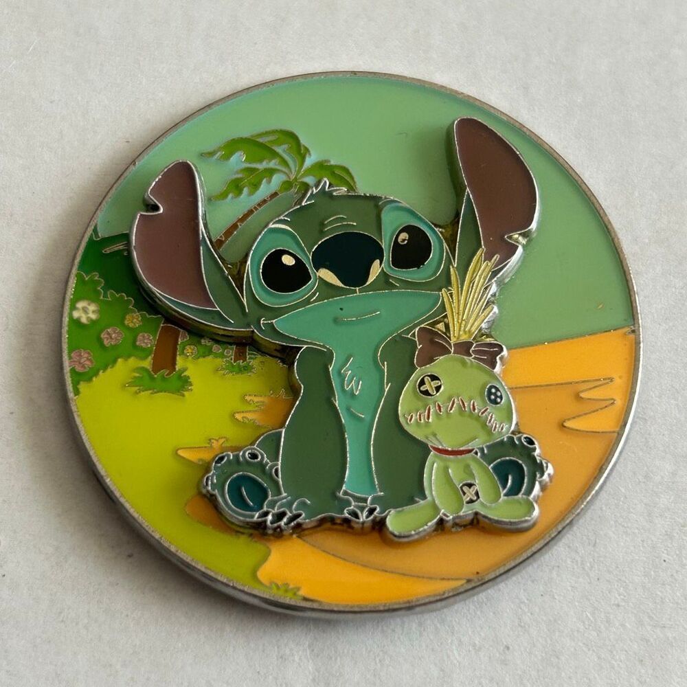 Disney Loungefly Stitch and Scrump - Lilo and Stitch Enamel Pin